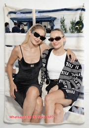 Miumiu Black White Navy Flannel Sofa Throw Blanket – Printed Celebrity Event IMG_0558